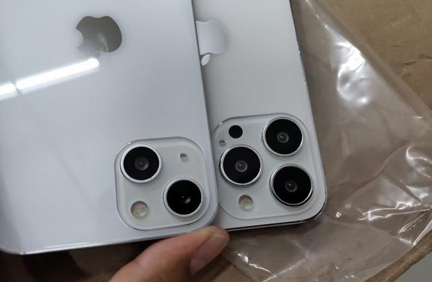 武进苹果手机维修分享iPhone 13‌机模长什么样 